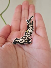 Image 1 of Celestial Otter hard enamel pin