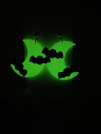 Image 3 of Moon with Bats (Glow in the dark)