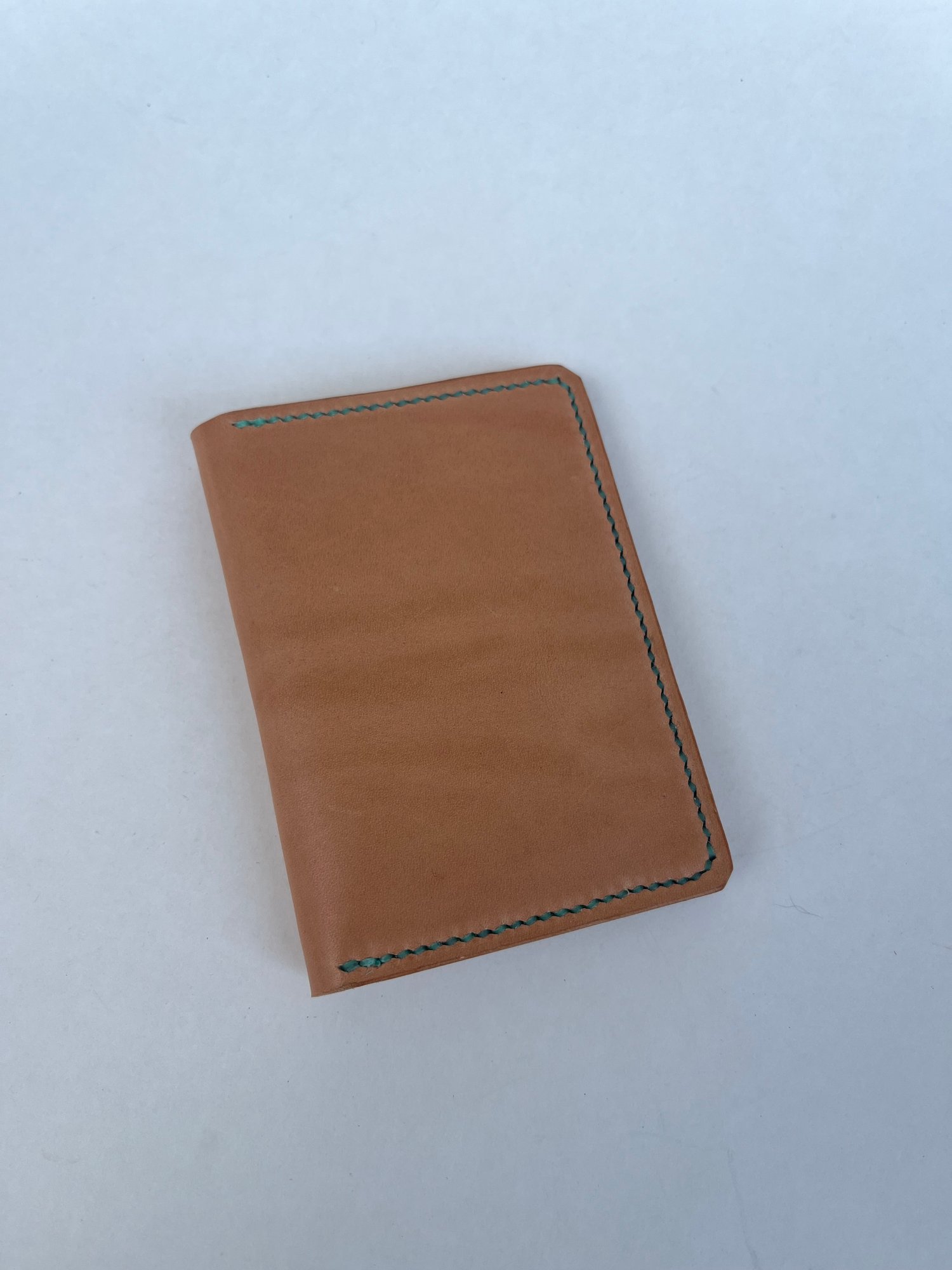 Image of Natural Vachetta/Marbled Vertical Cardholder 
