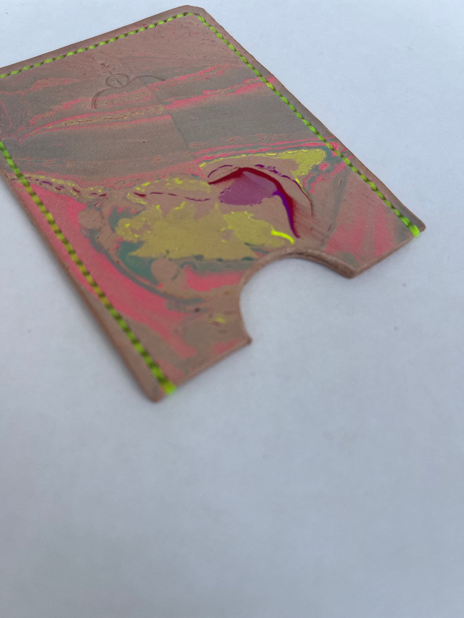 Image of Natural Marbled Cardholder (neon yellow)