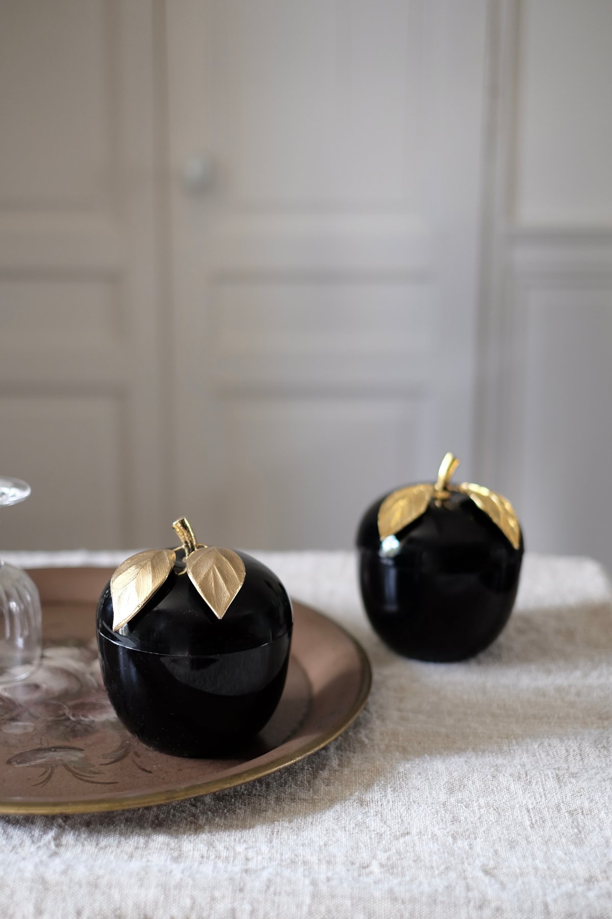 Image of Seau à glaçons en forme de pomme années 70-80