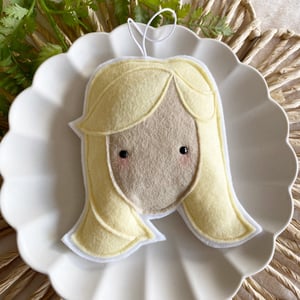 Image of Yellowstone Rip Wheeler & Beth Dutton