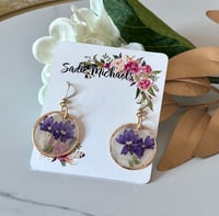 Image 2 of Pressed Purple Lobelia on Capiz Shells