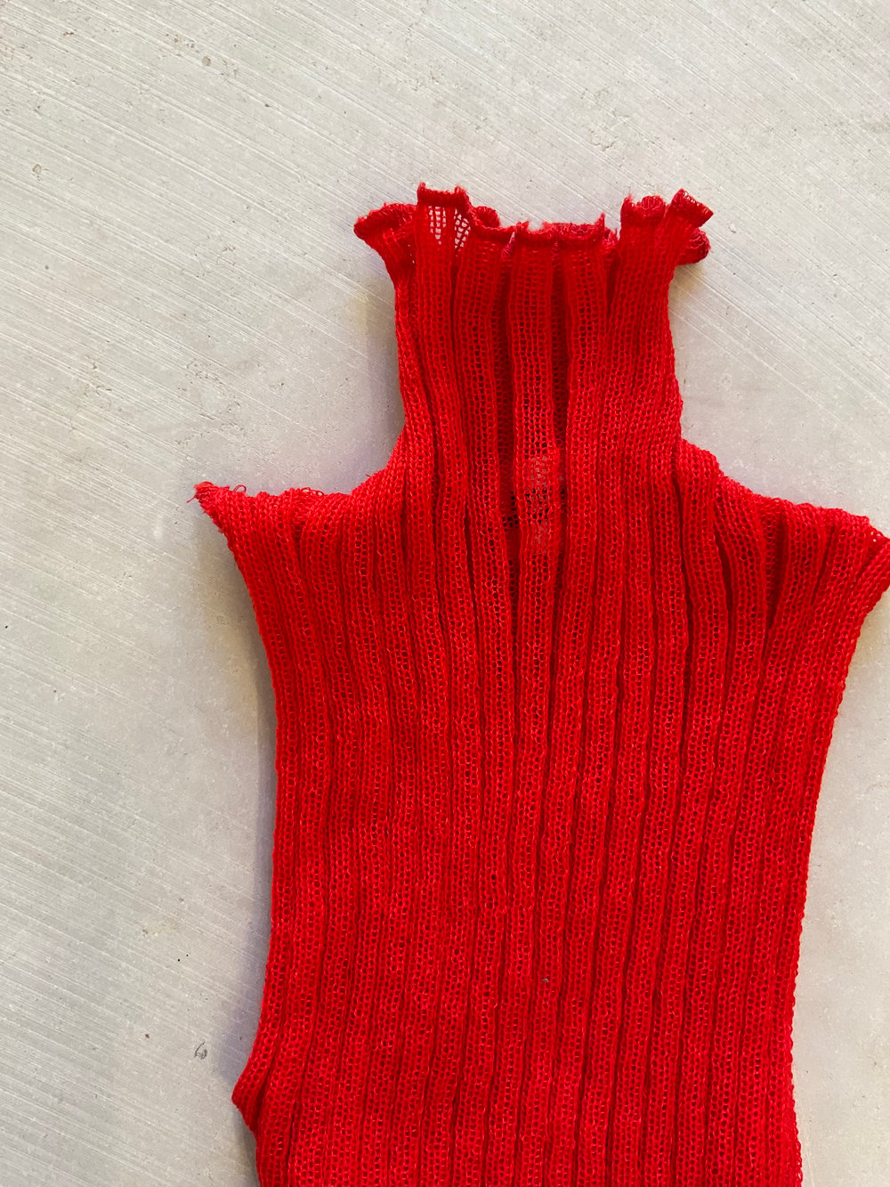 Red ribbed knit