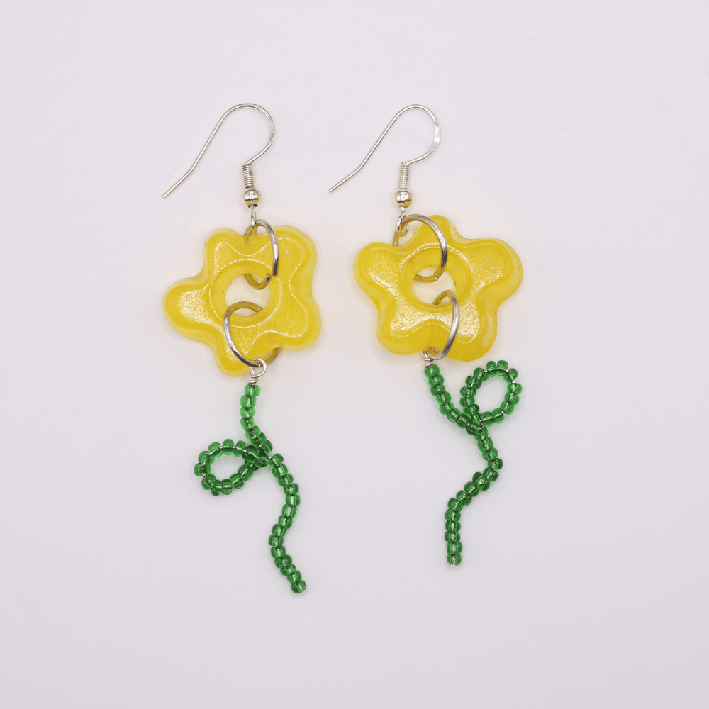 Image of Limoncello Flower & Stem Earrings 