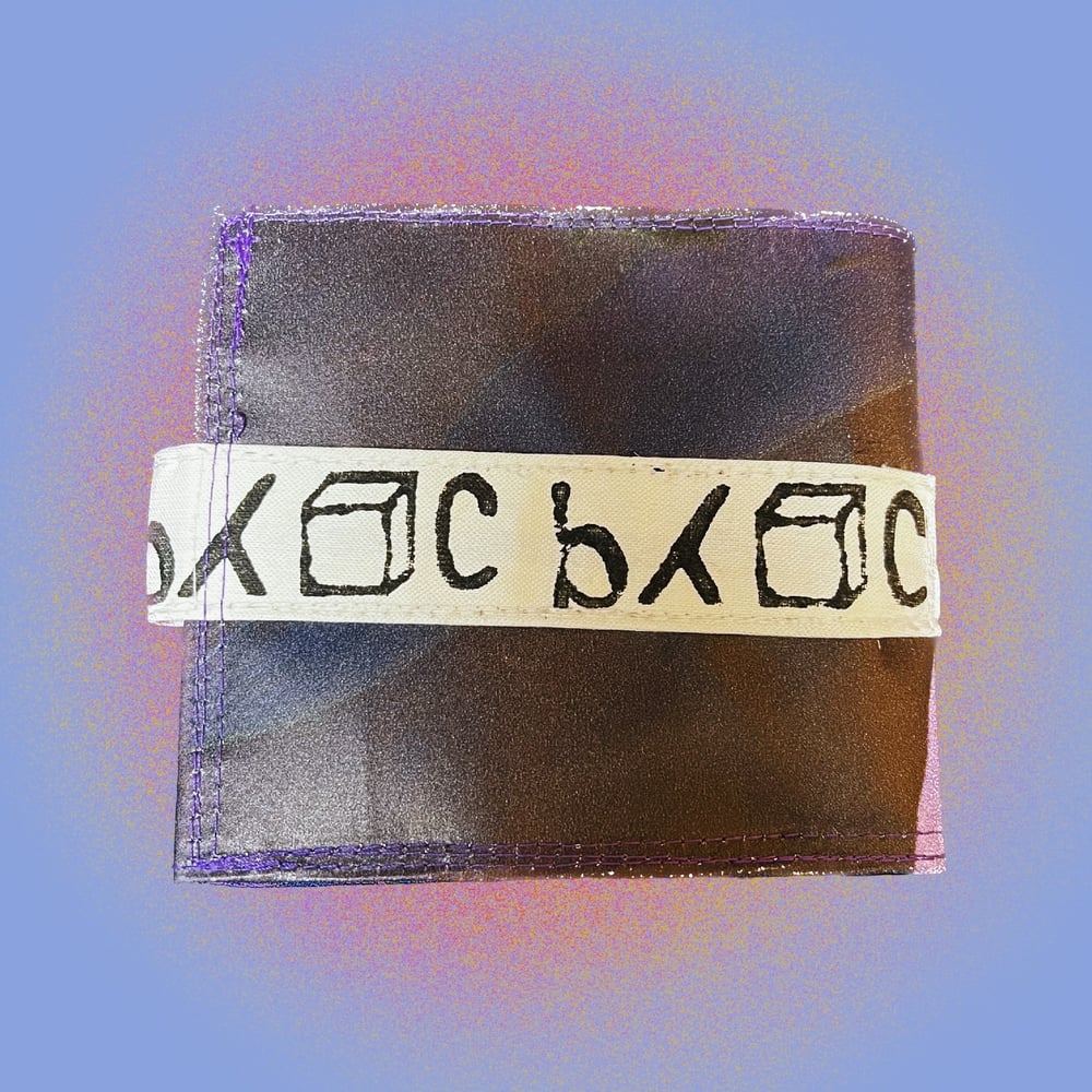 Image of Wallet 25