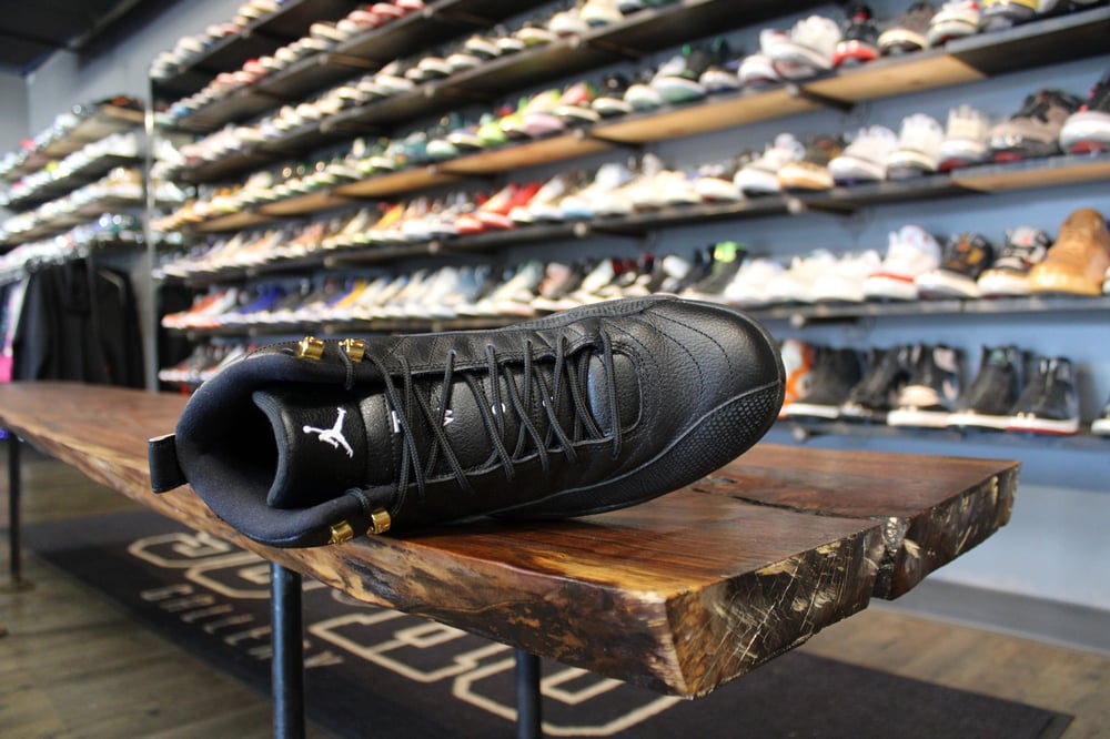 AIR JORDAN XII RETRO "THE MASTER" *USED*
