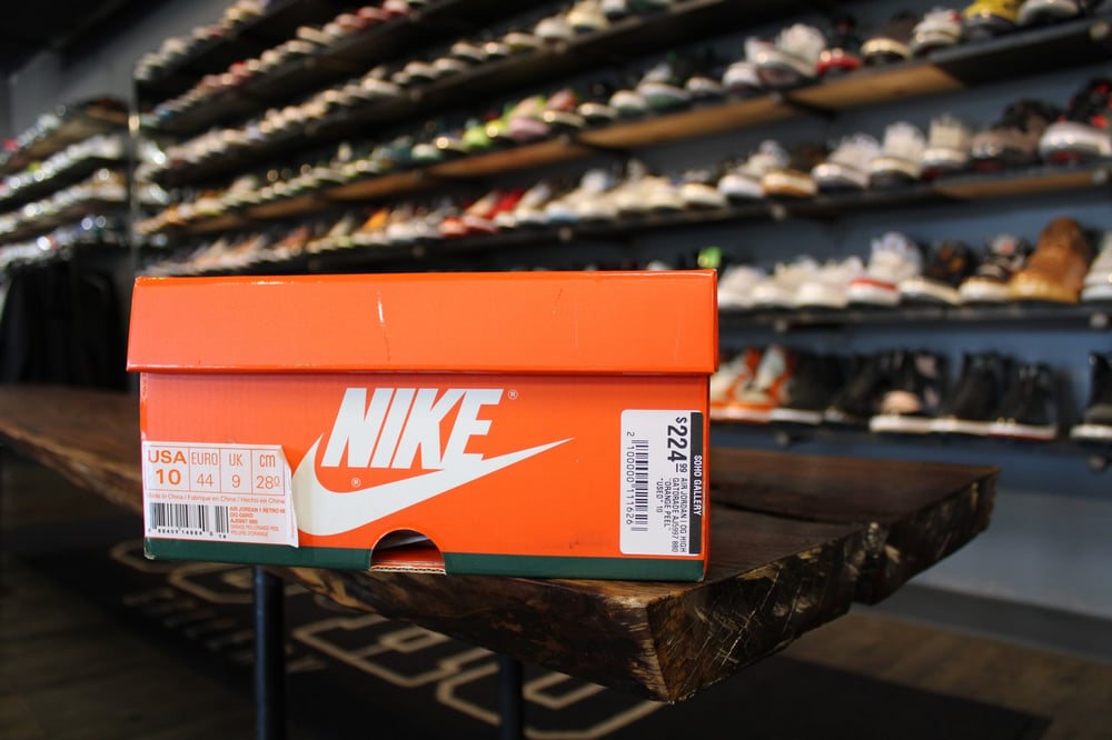 AIR JORDAN I OG HIGH GATORADE "ORANGE PEEL" *USED**