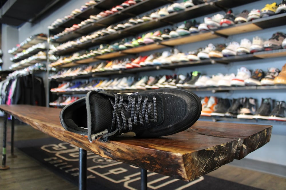 AIR FORCE 1 LOW x OFF--WHITE "BLACK" *USED*