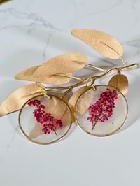Image 1 of Pressed Heather on Capiz Shells