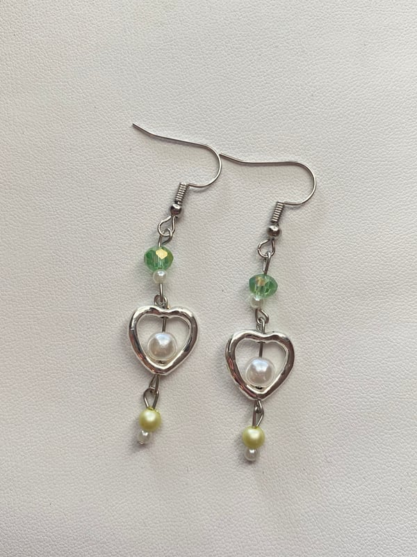 Image of majesty earrings