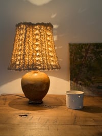 Image 13 of Lampe ceramique et abat-jour tricoté