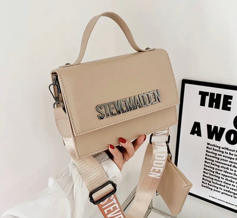 Image of Madden Clutch Bags