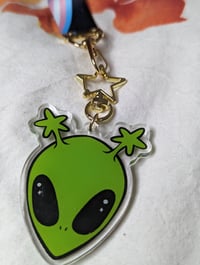 Image 3 of Gaylien Keychain