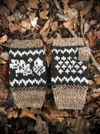 Image 2 of Hand knit and hand spun Oak and Acorn Mitts