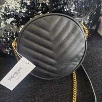 Image 2 of Round Messenger