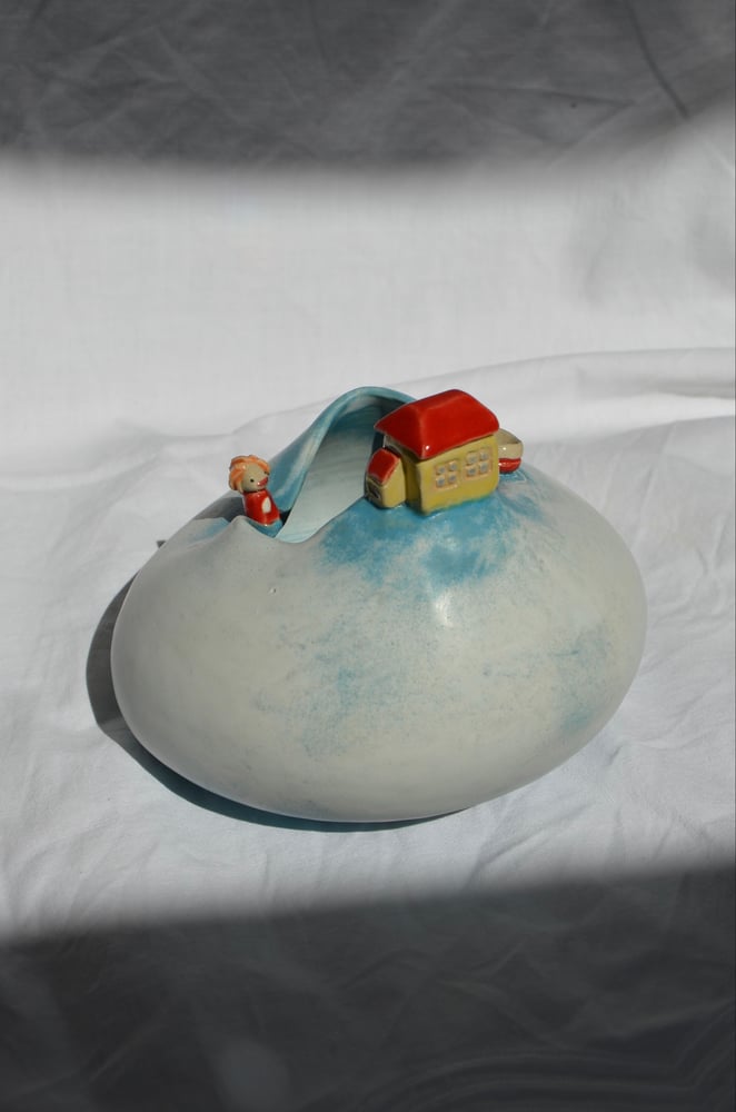 Image of ponyo bowl/vase