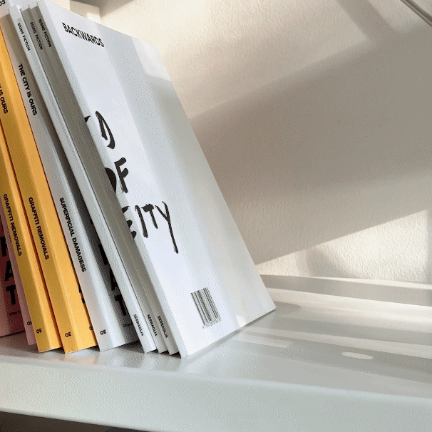 BBok - Concrete Block Bookend