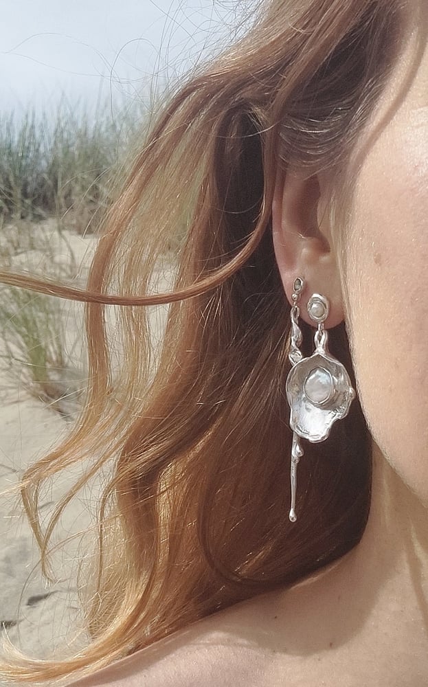 Image of Oyster Earrings