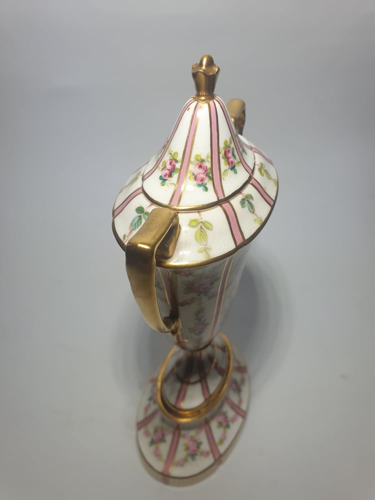 Image of Minton Twin Handled Trophy Vase and Cover