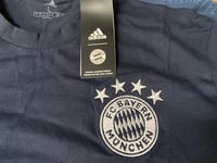 Image 2 of adidas Bayern Munich Long Sleeve Retro T-Shirt Navy Size Large