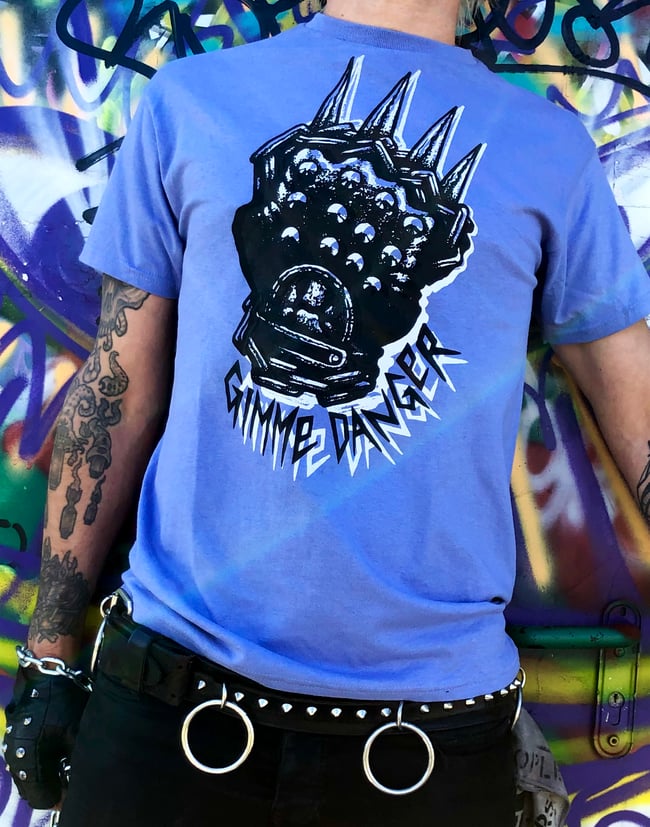 "Danger" T-shirt purple distort