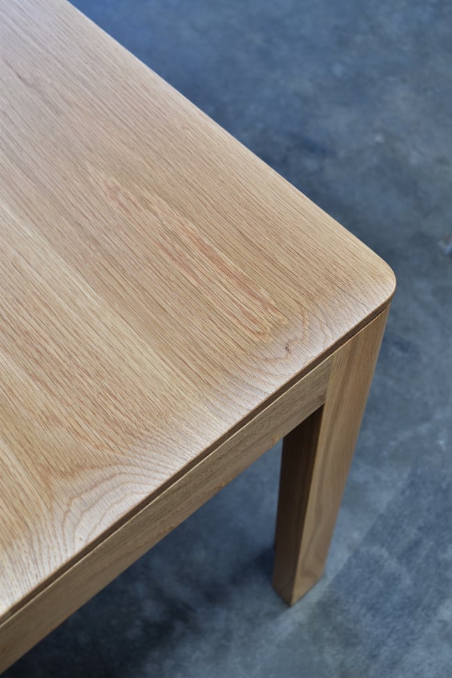 PRUE V2 DINING TABLE IN AMERICAN OAK