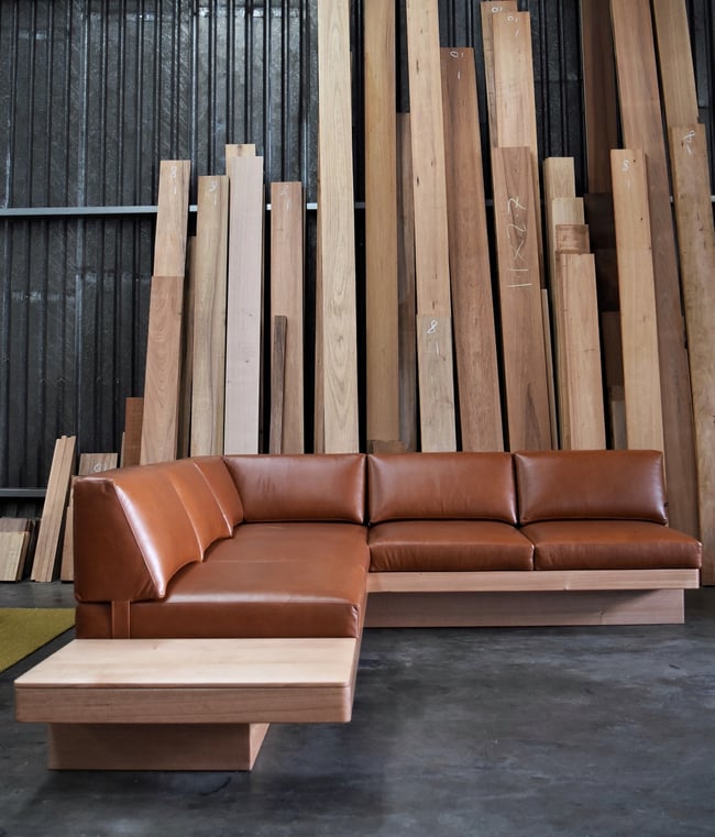 CLOVER SUNKEN LOUNGE IN TASMANIAN OAK WITH SUNDANCE LEATHER
