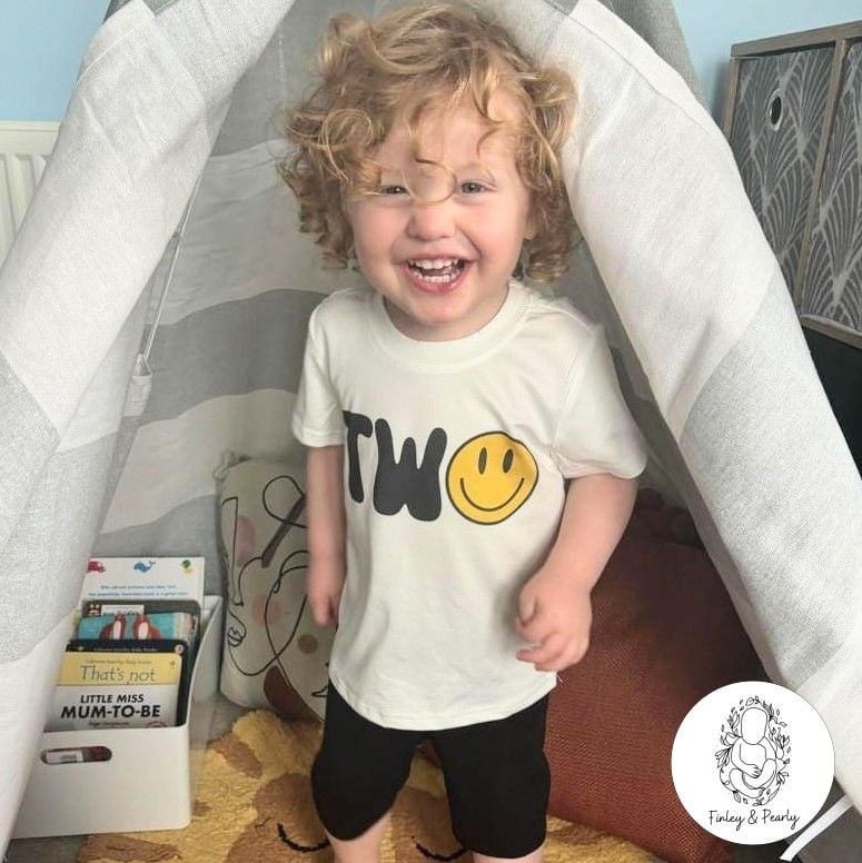 T-SHIRT: Smiley Two