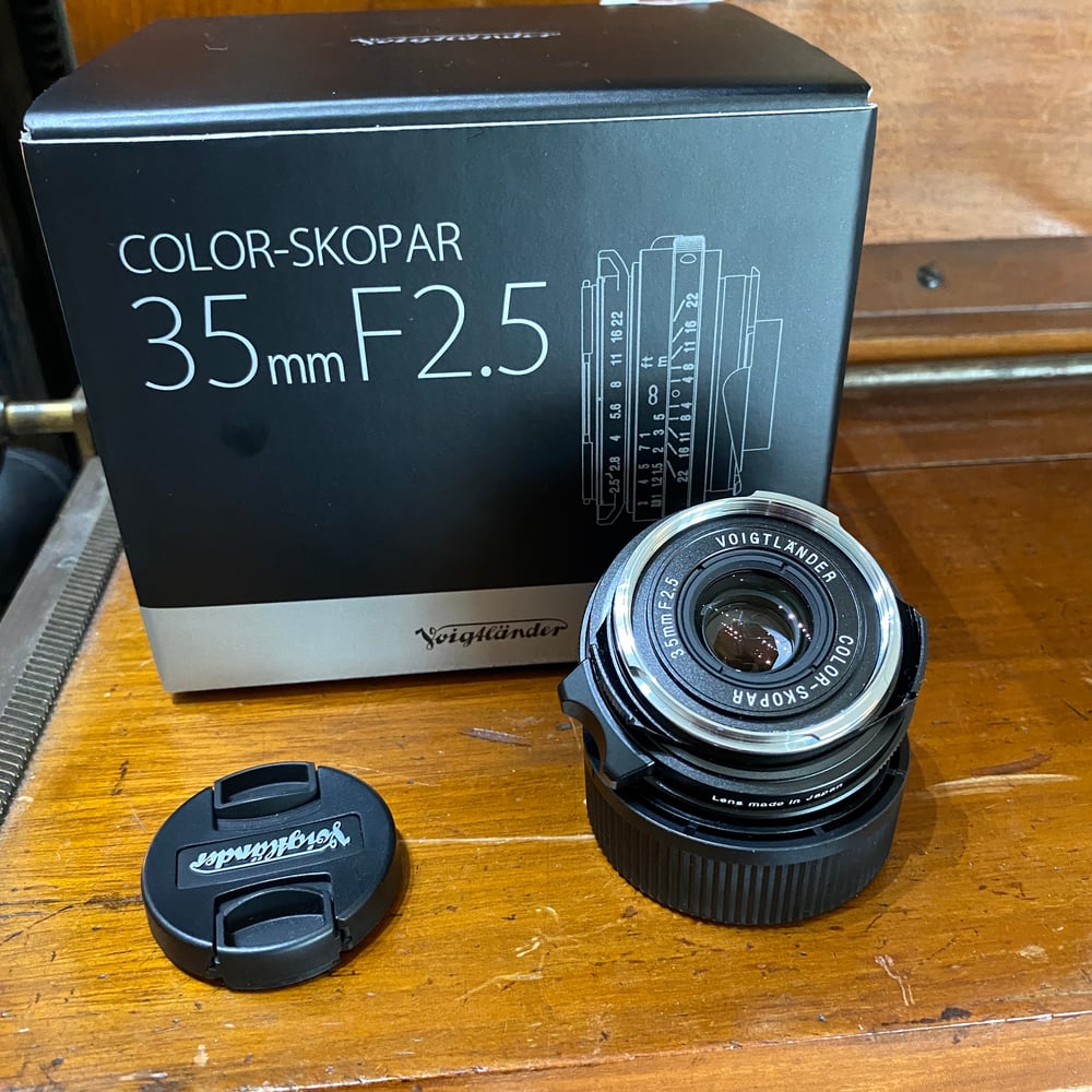 Image of Voigtlander 35mm f2.5 M mount lens (1005961)