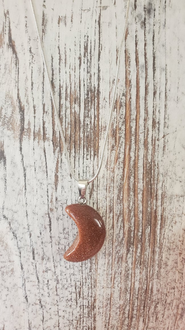 To The Moon Necklace