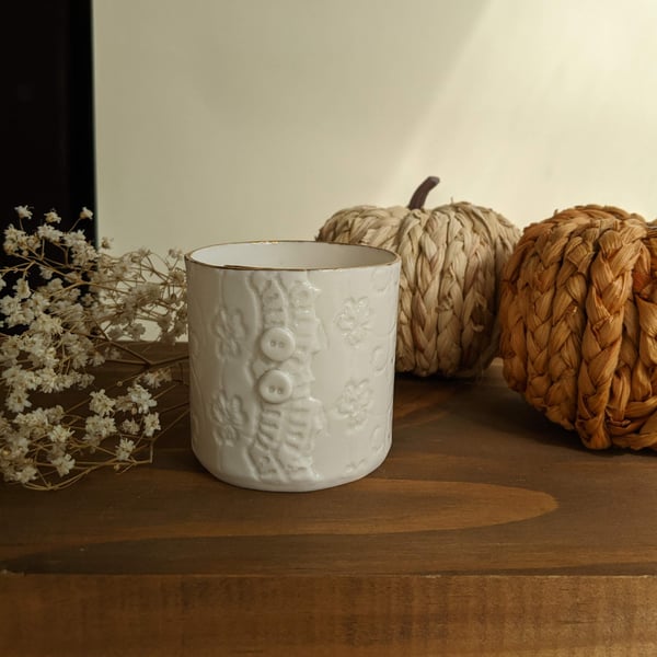 Image of Lace Tealight Holder