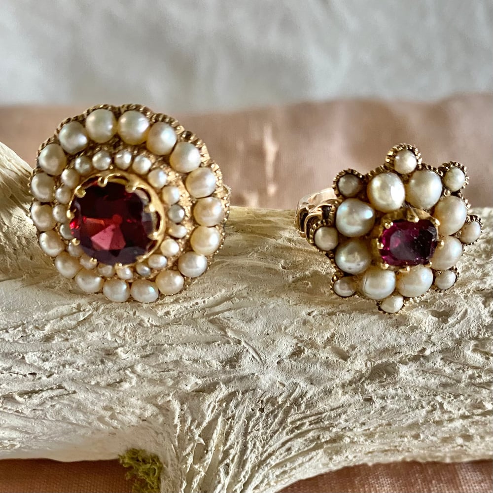 Garnet and pearl deals ring