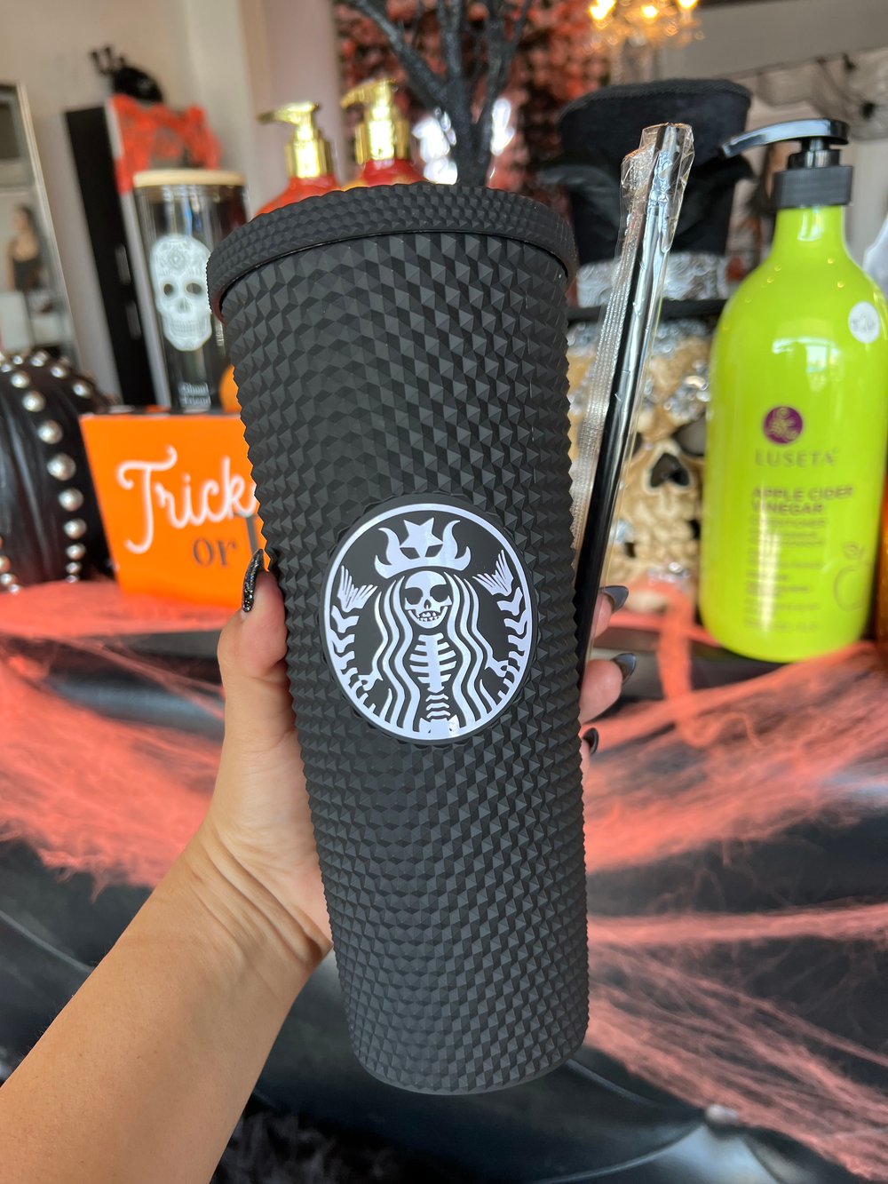 Starbys skelly cup 