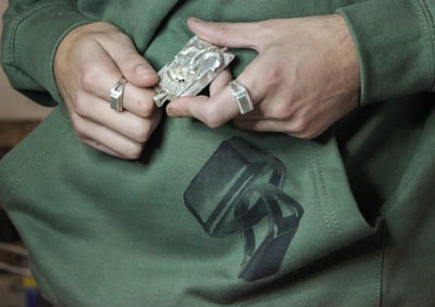 Image of Sweat IN SILVER VERITAS vert