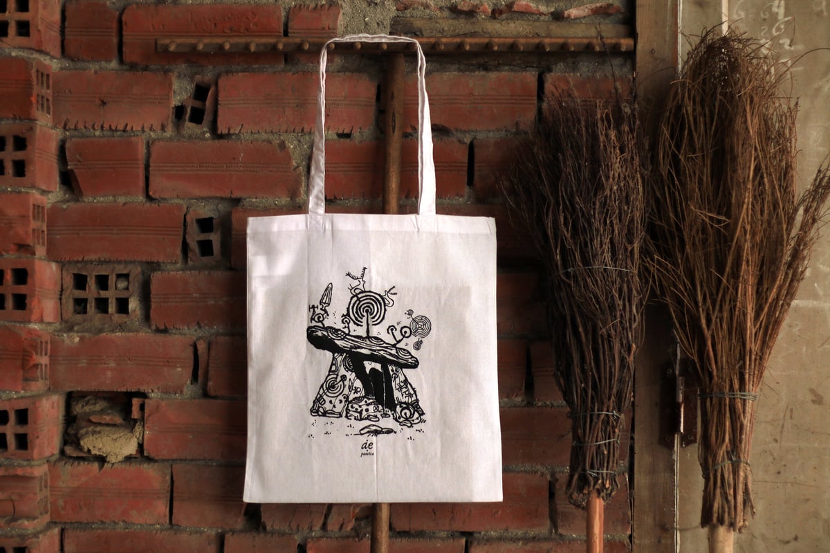 Image of Totebag 'Sorginetxe'