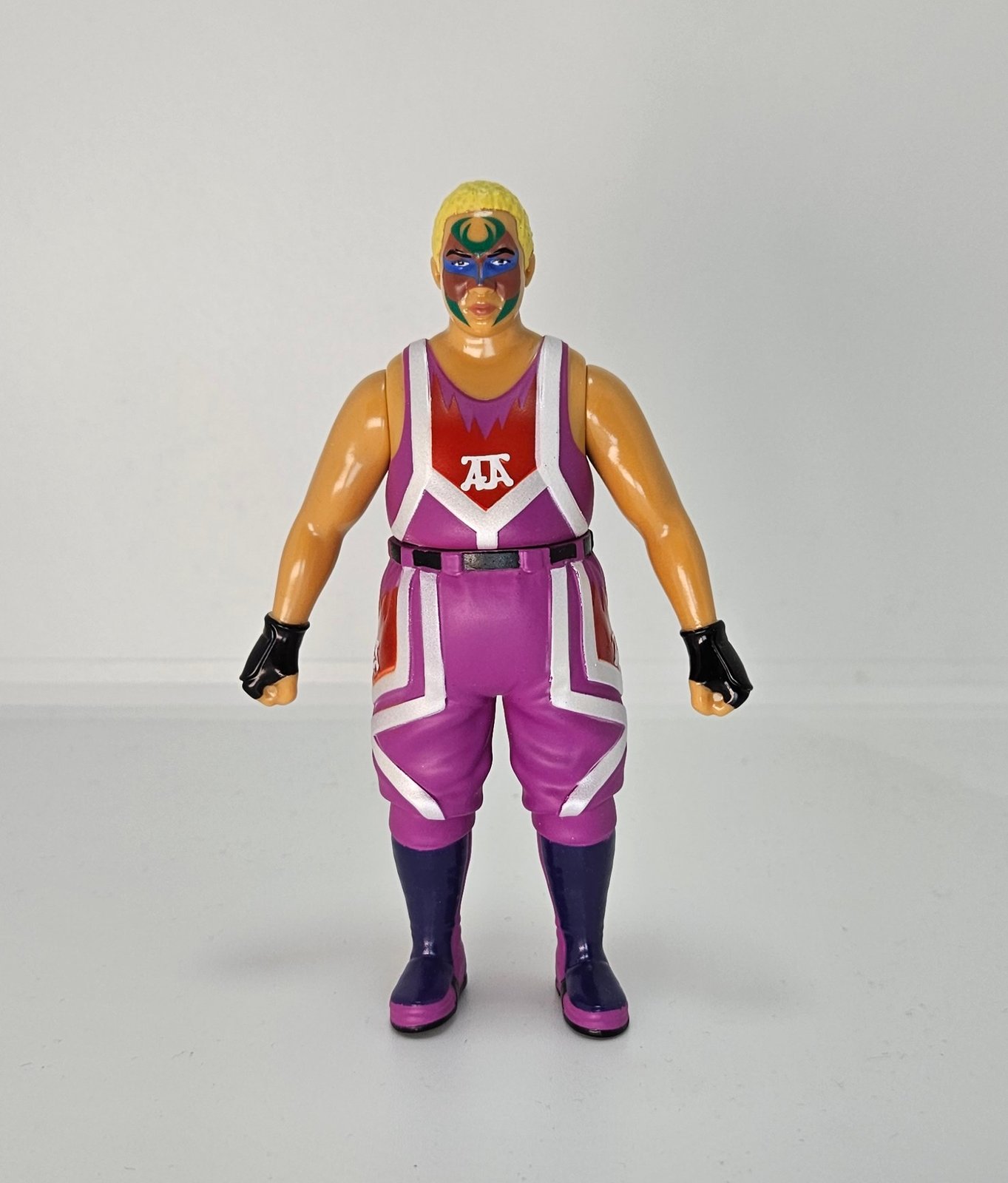 AJA KONG - SOFUBI PRO WRESTLING SERIES 3 FIGURE | JUNK SHOP DOG