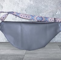 Image 3 of Large grey waterproof bumbag with pink zip