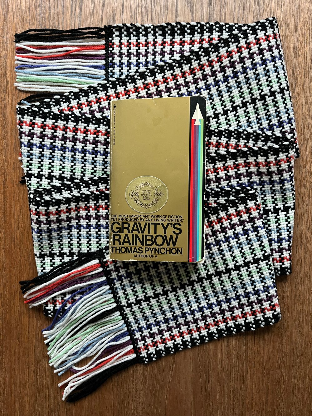 Gravity's Rainbow—Beyond the Zero scarf