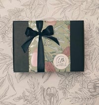 Image 2 of Calm Myrtle Gift Box