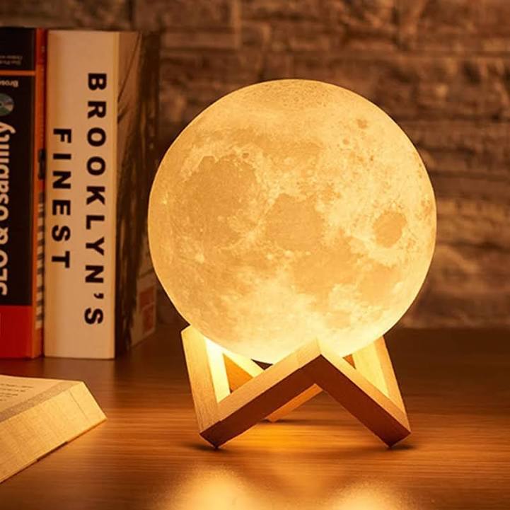 Image of Moon touch lamp