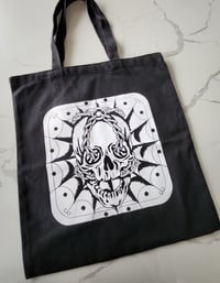 Image 1 of Skull tote 