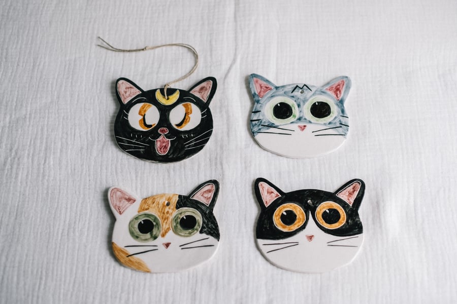 Image of Gatinos, Adornos de Pared de Cerámica