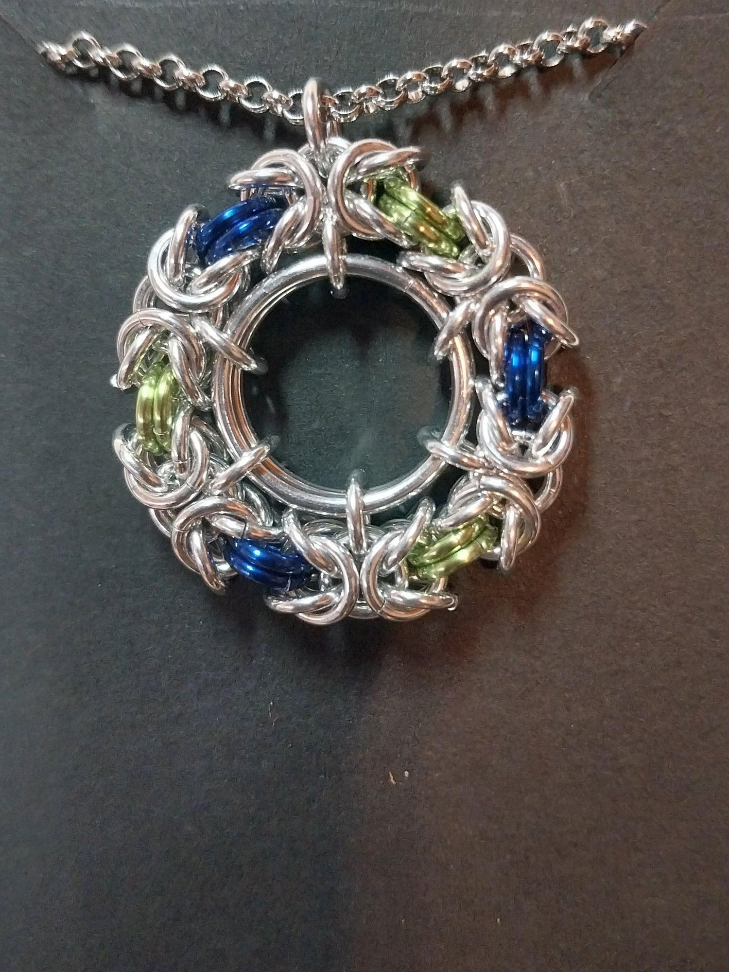 Eternal Byzantine Chainmaille Pendant Necklace 2