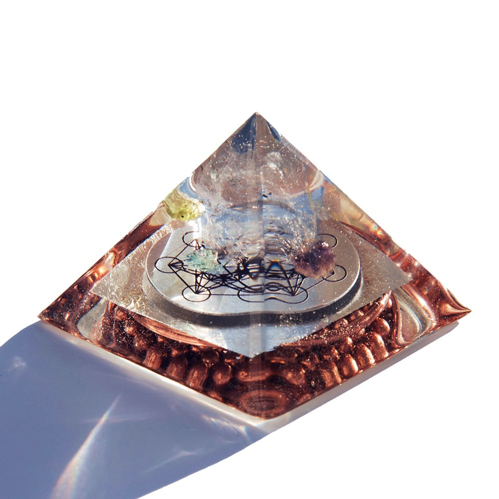 Image of Small:  Brazilian Quartz/Amethyst/Apatite/Moonstone/Peridot/Metatron's Cube/SL - 6