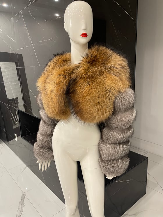 Image of Ari Fur Bomber 