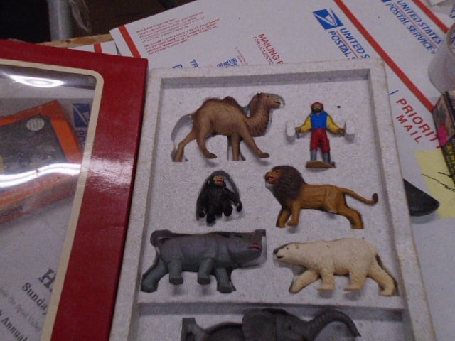 LGB G SCALE ASSORTMENT OF ANIMALS 5027