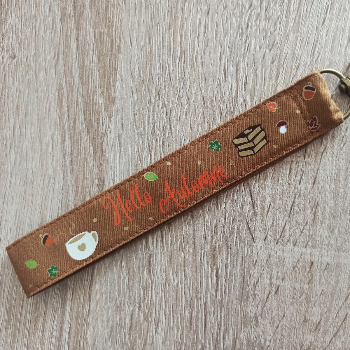 Image of Porte-clé lanière - Hello Automne