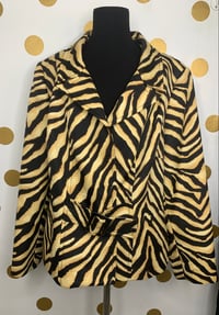 Image 1 of Liz Claiborne Belted Animal Print Blazer Jacket - Size: 18W