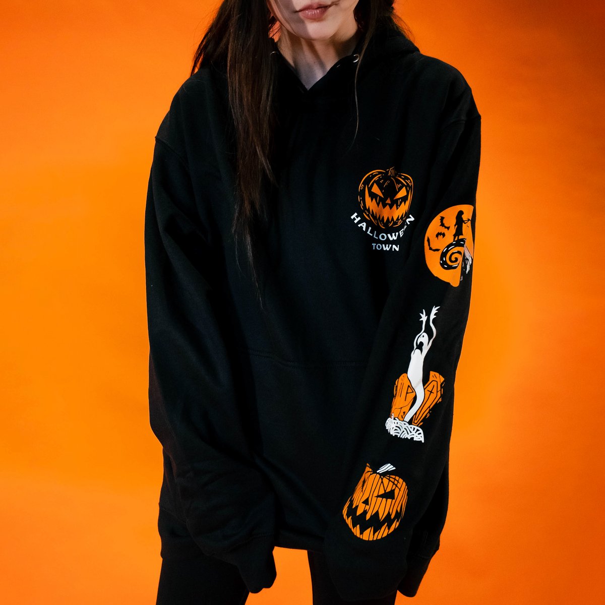 This is Halloween LE Hoodie Club 55